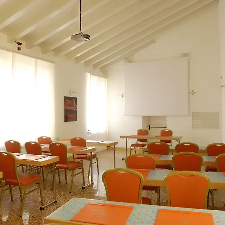 비블로스 아트 아미스타 호텔 5*