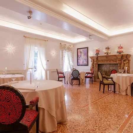 호텔 비블로스 아트 아미스타 5*