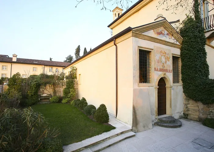 Ξενοδοχείο Byblos Art Amista 5*