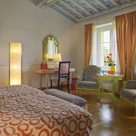 Hotel Byblos Art Amista 5*