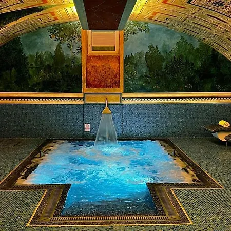 Byblos Art Amista Hotel